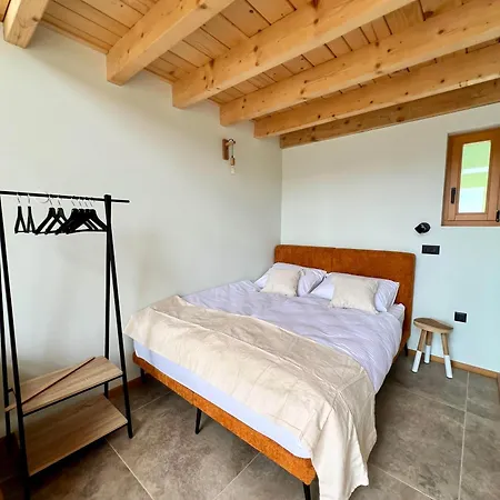 Glamping Zarja, Vipava Valley Zoll