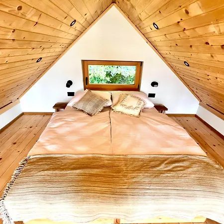 Campo de lujo Glamping Zarja, Vipava Valley