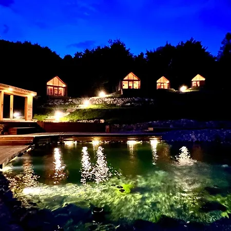 Campo de lujo Glamping Zarja, Vipava Valley 3*