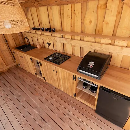 Bed and breakfast Glamping Zarja, Vipava Valley