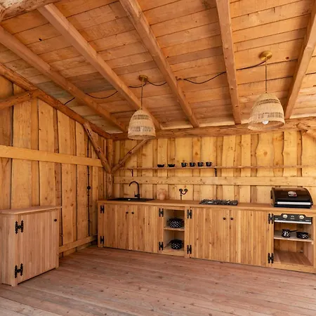 Glamping Zarja, Vipava Valley *