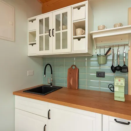 ベッド・アンド・ブレックファスト Glamping Zarja, Vipava Valley 3*