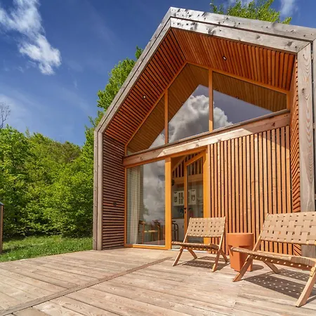 Bed & Breakfast Glamping Zarja, Vipava Valley Zoll