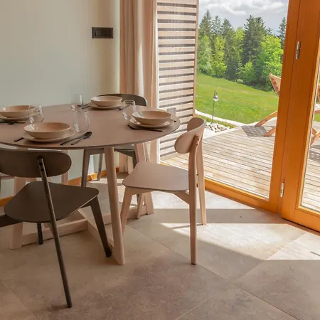 Glamping Zarja, Vipava Valley *