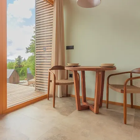 Glamping Zarja, Vipava Valley 3* Zoll