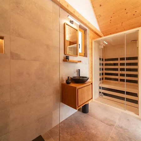 Bed and breakfast Glamping Zarja, Vipava Valley