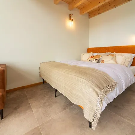 Glamping Zarja, Vipava Valley