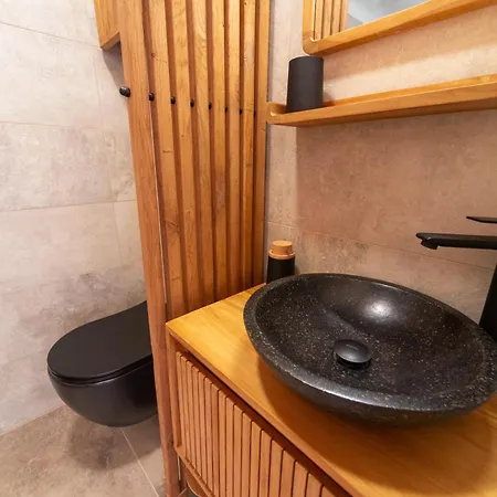 Glamping Zarja, Vipava Valley