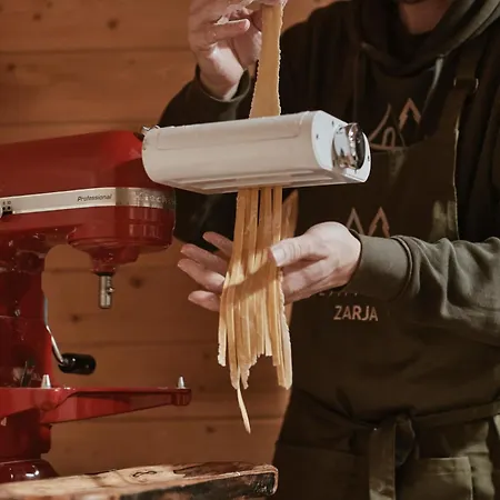 Glamping Zarja, Vipava Valley 3*