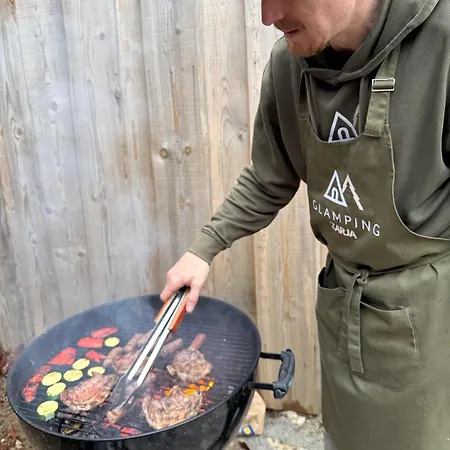 Glamping Zarja, Vipava Valley Bed and breakfast