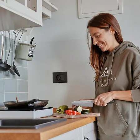 Glamping Zarja, Vipava Valley ベッド・アンド・ブレックファスト 3*