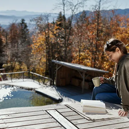 Campo de lujo Glamping Zarja, Vipava Valley 3*