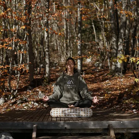 ベッド・アンド・ブレックファスト Glamping Zarja, Vipava Valley Zoll