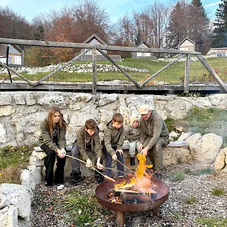 Сasa de vacaciones Glamping Zarja, Vipava Valley Zoll