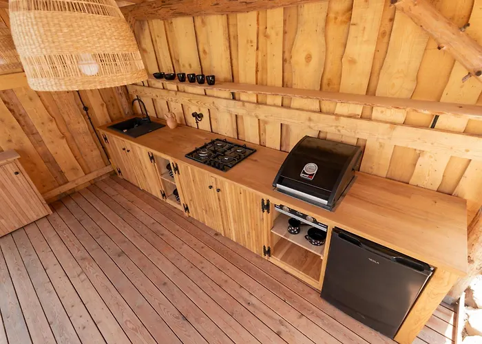 krevet i doručak Glamping Zarja, Vipava Valley