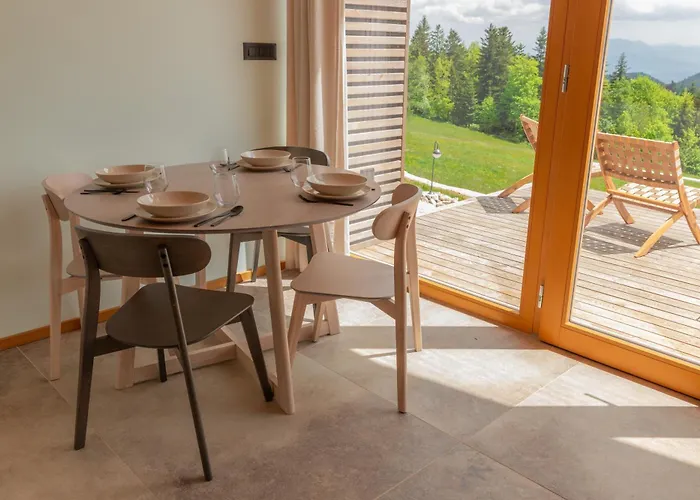 Glamping Zarja, Vipava Valley 3*