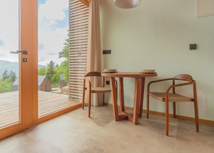 Glamping Zarja, Vipava Valley 3* Col