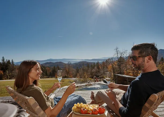 Oda ve Kahvaltı Glamping Zarja, Vipava Valley